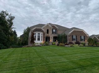 6977 Oakhurst Ridge Rd, Clarkston, MI 48348