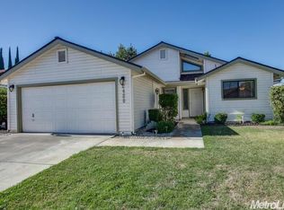 2420 Saddlehorn Ln, Modesto, CA 95355