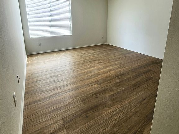 4th image of 3653 Hughes Ave APT 201