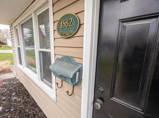 4582 Cooper Rd, Cincinnati, OH 45242