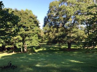 2816 Riverbend Rd SW, Plainville, GA 30733