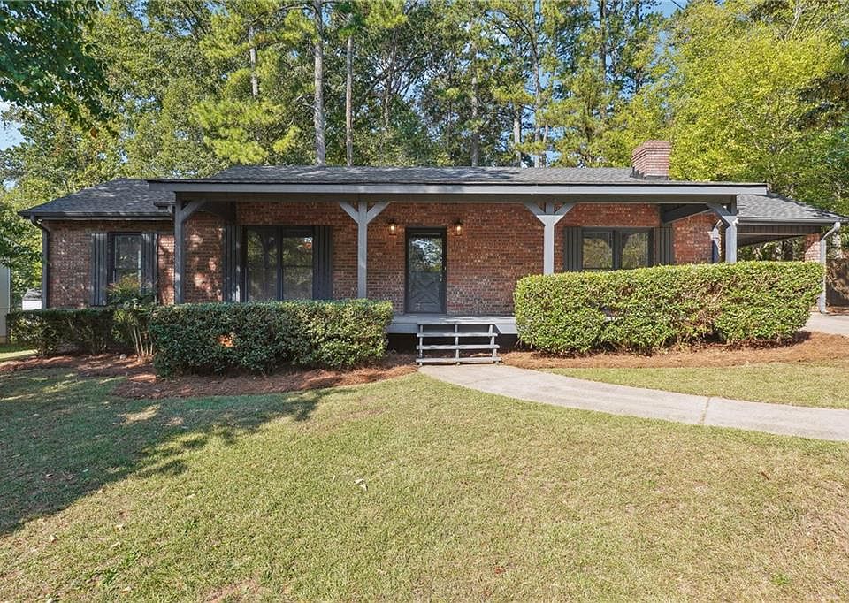 1st image of 151 Kathryn Dr