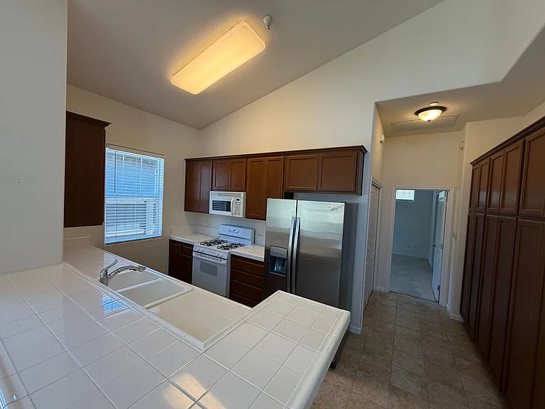 1353 Dolcetto Ln — Photo 3