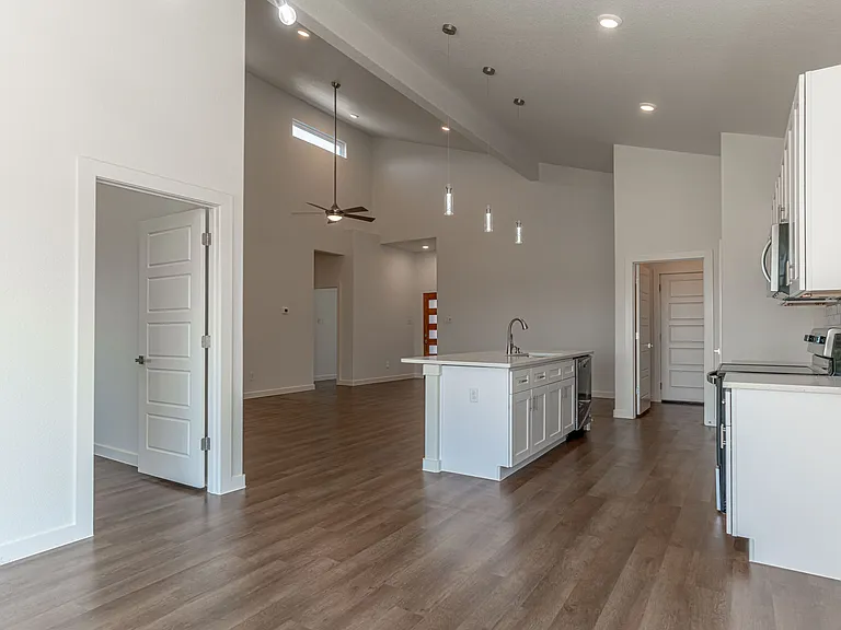 3320 Brazos River Dr — Photo 10