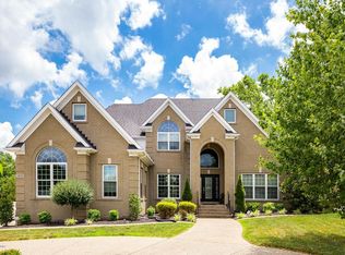 10510 Fairmount Falls Way, Louisville, KY 40291