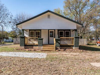 121 S 7th St, Okemah, OK, 74859