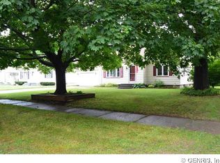 168 Sharon Dr, Rochester, NY 14626