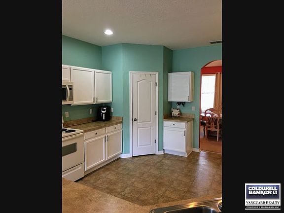 5th image of 3378 Classic Oak Ct