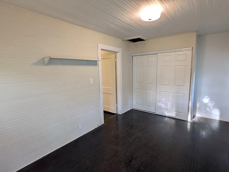 4020 E Archer St — Photo 15