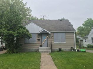 1120 Flandrau St, Saint Paul, MN 55106