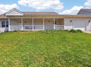 1205 W Grove St, Bloomington, IL 61701