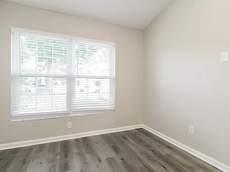 104 Little Fox Ave — Photo 5