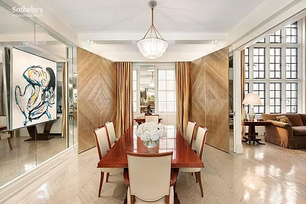 Sold by Sotheby's International Realty | media 3