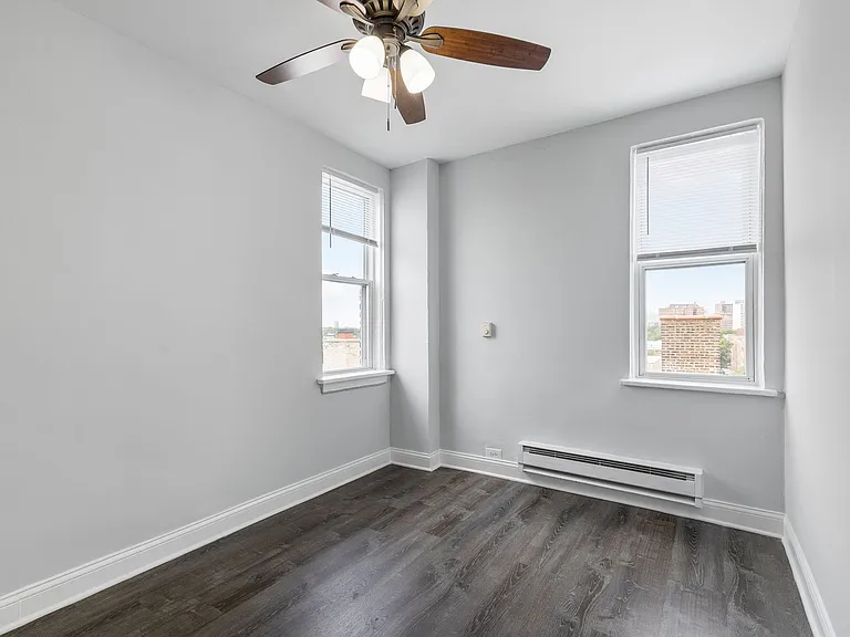 The Kenmore on Edgewater — Photo 86