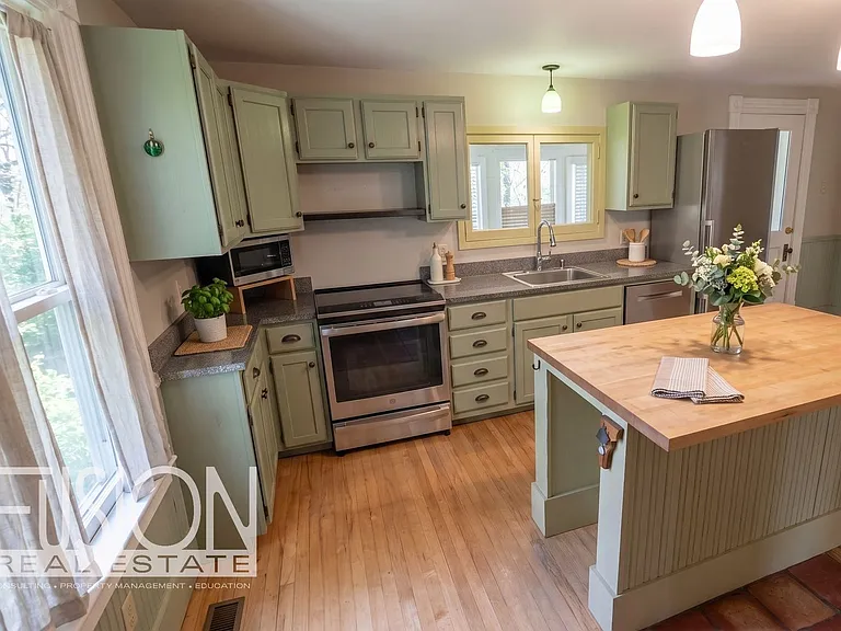 928 Mount Philo Rd — Photo 5