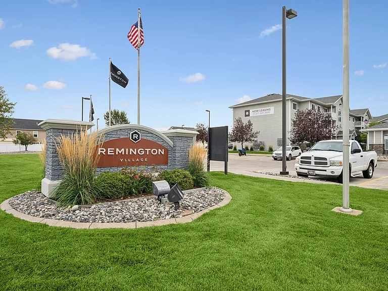 Remington Village — Photo 36
