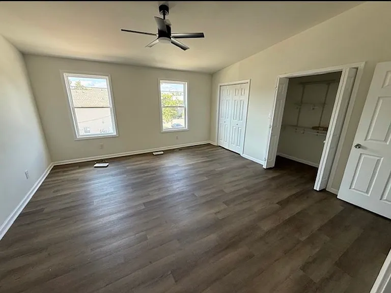 109 Blaze Dr — Photo 15