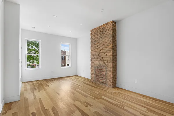 Rented by Compass | media 2