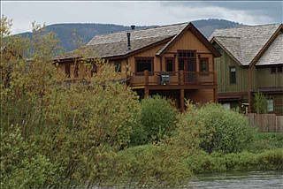 3rd image of 110 Alpine Ct