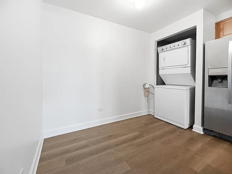 6340 Americana Dr #210 — Photo 8