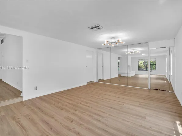 5096 SW 28th Ter, Fort Lauderdale, FL 33312