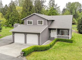 108 205th Ave E, Lake Tapps, WA 98391