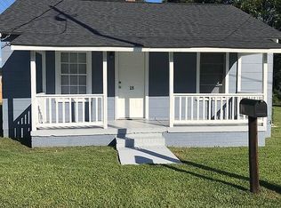 18 5th St, Greer, SC 29651