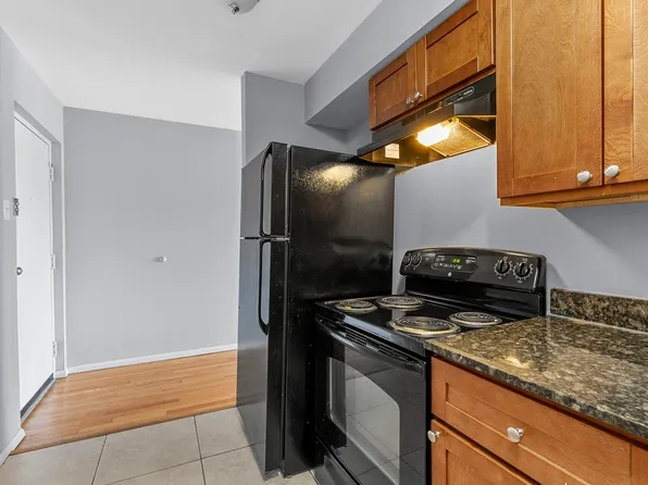 Parkwood Apartments, 2501 S Big Bend Blvd #2507-3, Saint Louis, MO 63143