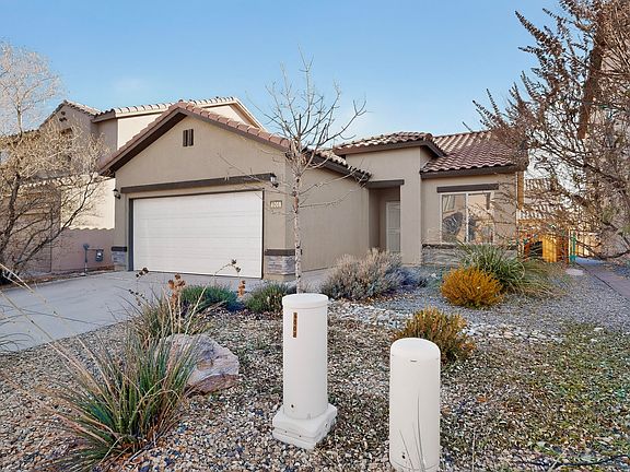 2nd image of 6008 Jagged Peak Rd NW