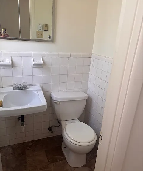 1903 Medallion Dr #1 — Photo 3
