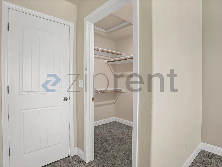 433 S Crescent Ln — Photo 41