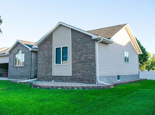 4519 28th St, Columbus, NE 68601