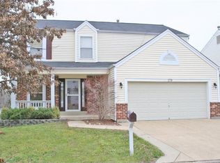 179 Cascade Terrace Dr, Ballwin, MO 63021