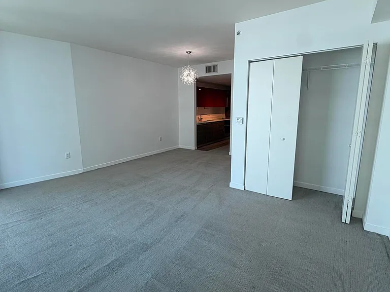 1100 S Miami Ave #2206 — Photo 5