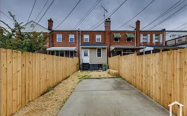 3437 McShane Way — Photo 15