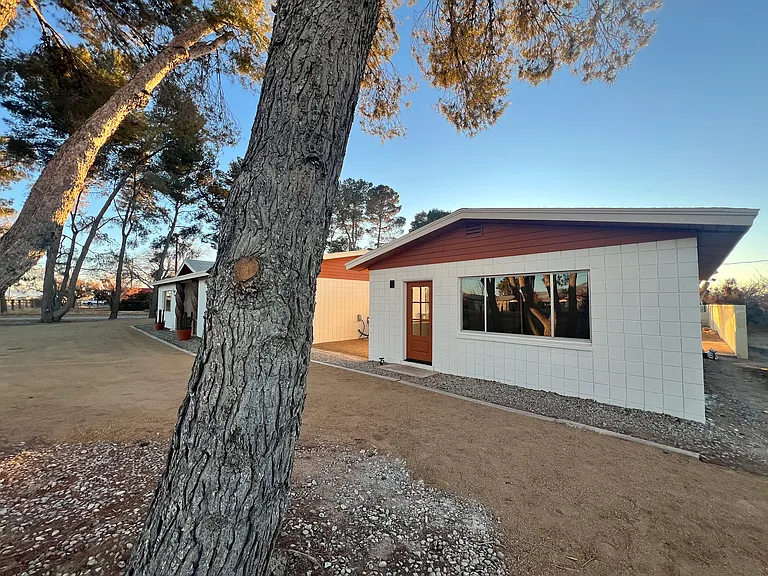 870 Buol Rd #2 — Photo 17