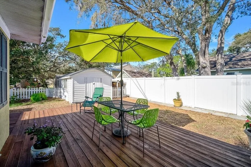 476 West Seminole Drive - 1 — Photo 2