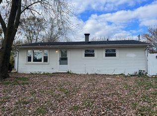 218 Harrison St, Carpentersville, IL 60110