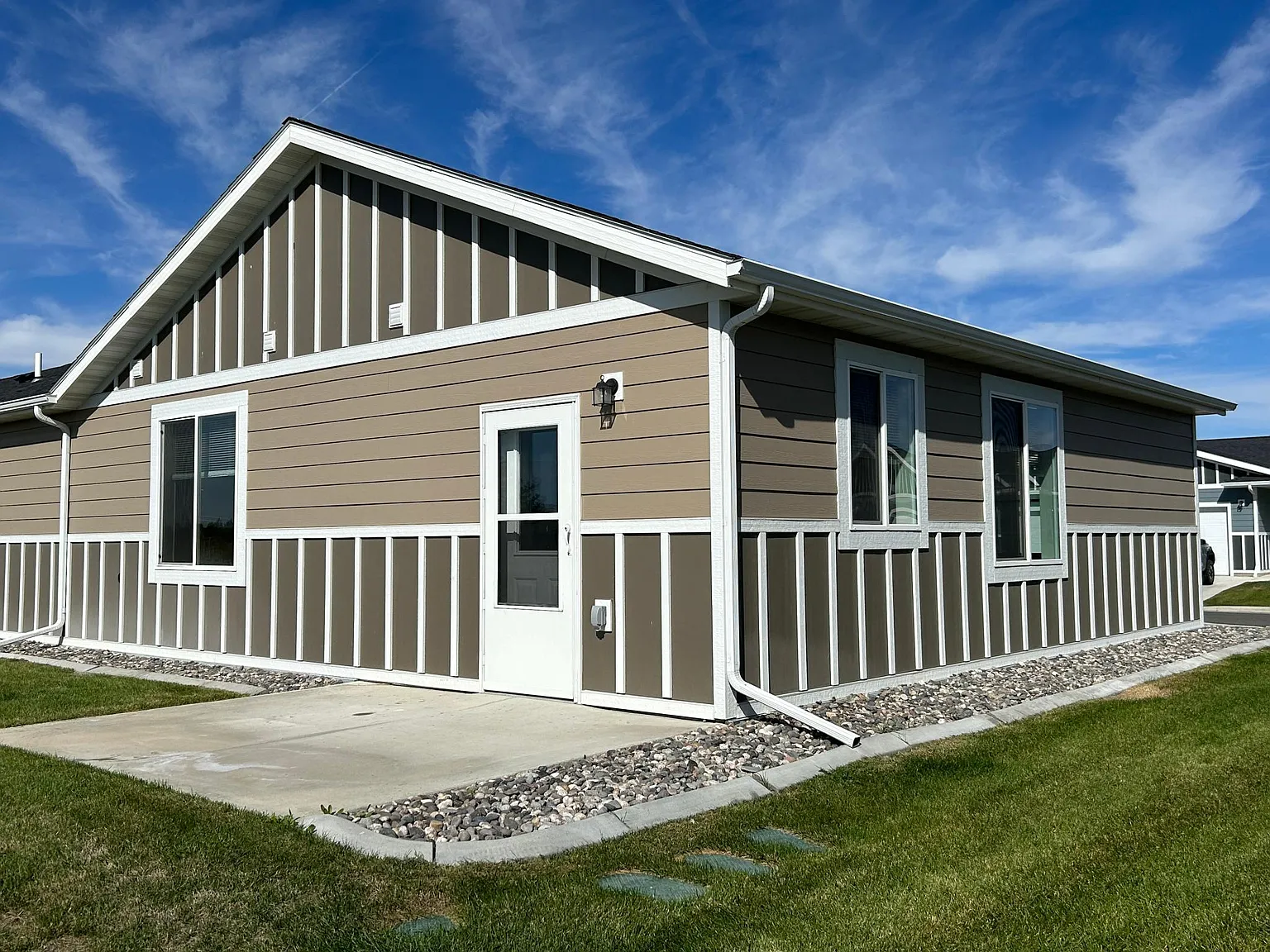 Sleeping Giant Patio Home Apartments — Photo 3