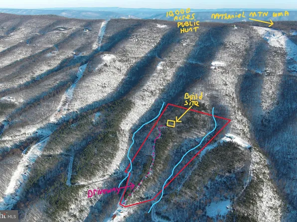 299 Ashton Woods Dr, Moorefield, WV 26836