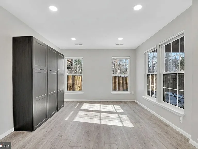 47575 Sharpskin Island Sq — Photo 18