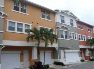 420 Amador Ln #12, West Palm Beach, FL 33401