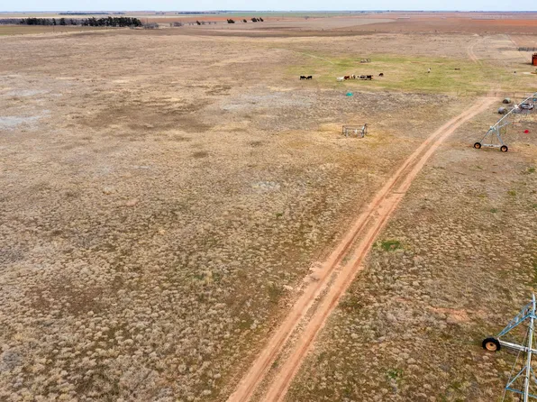 5 County Road 4354, Munday, TX 76371