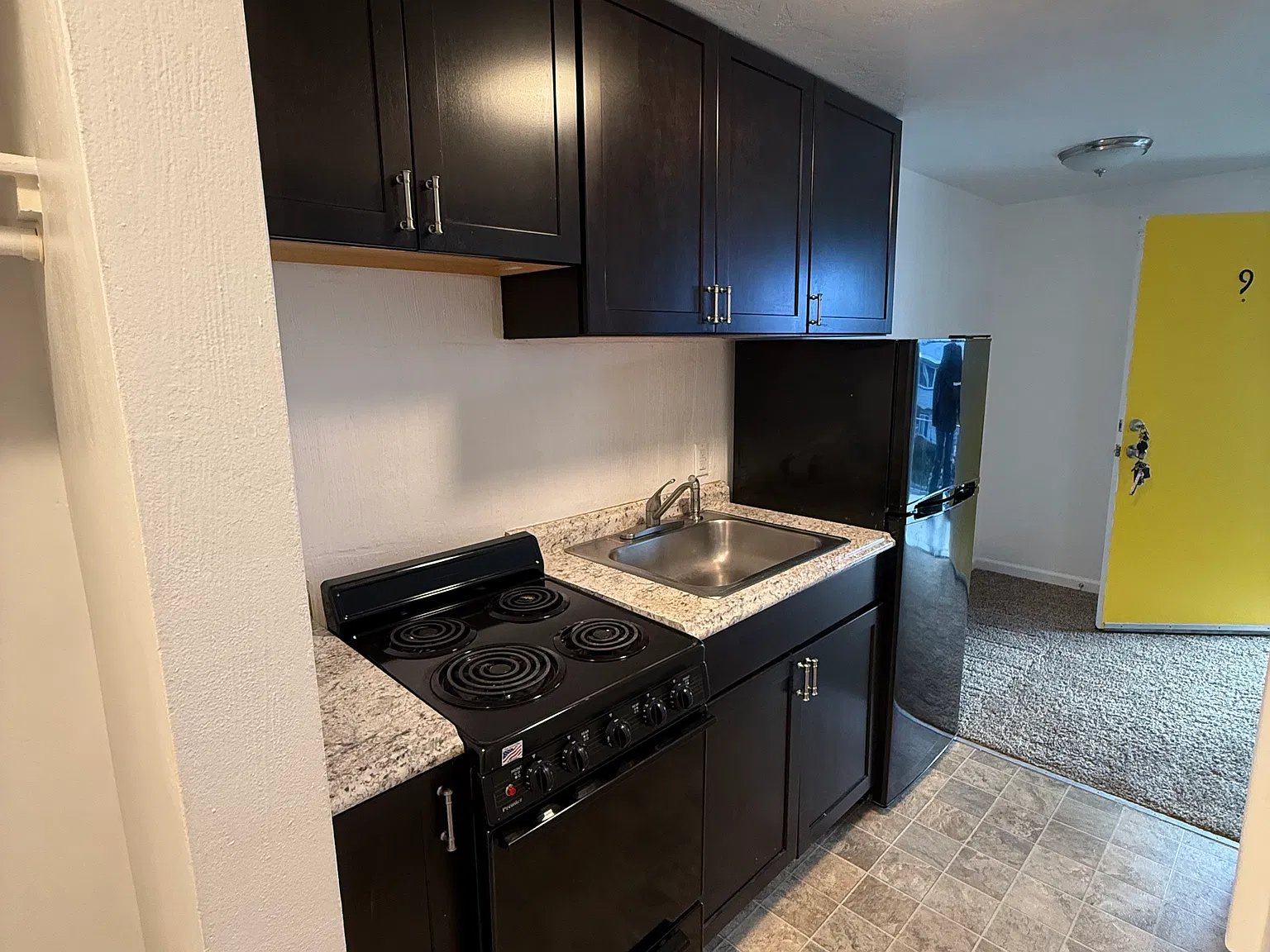 1 bed, 650 sqft, $1,600 — Photo 1