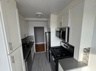 193-04 Horace Harding Expy #4, Fresh Meadows, NY 11365