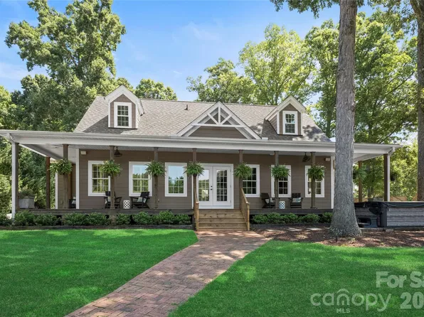 114 Kilkee Ln, Mooresville, NC 28117