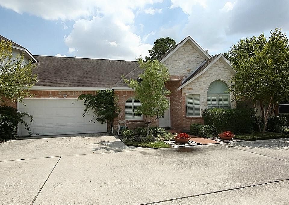 1st image of 10731 Norchester Village Dr