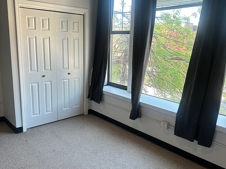 22 Park St #16 — Photo 14