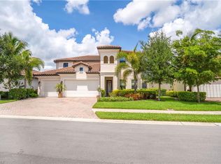 4445 Tamarind Way, Naples, FL 34119