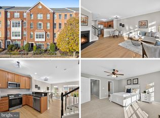 6313 Iris Meadow Ln, Haymarket, VA 20169